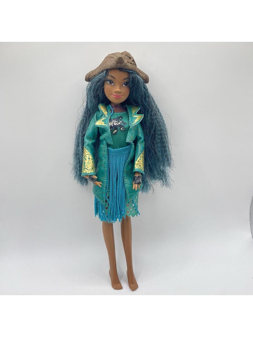 Pirate Uma Doll Original Outfit  Disney Descendants Isle Of The Lost Hasbro B9